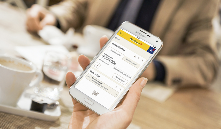 Die Postfinance App im Einsatz