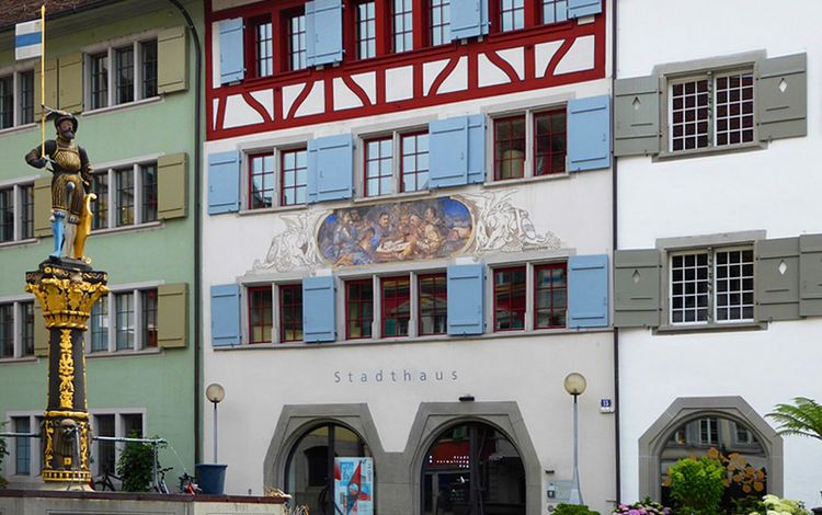 Stadthaus am Kolinplatz in Zug