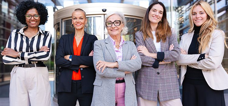 Selbstbewusste Frauen und Anlegerinnen