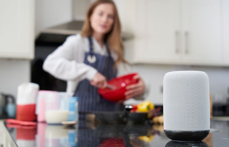 Voice Banking über Stimme und Smart Speaker