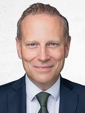Dr. Manuel Thomet, Associate Partner und Head of Embedded Finance & Banking as a Service bei Synpulse in Zürich