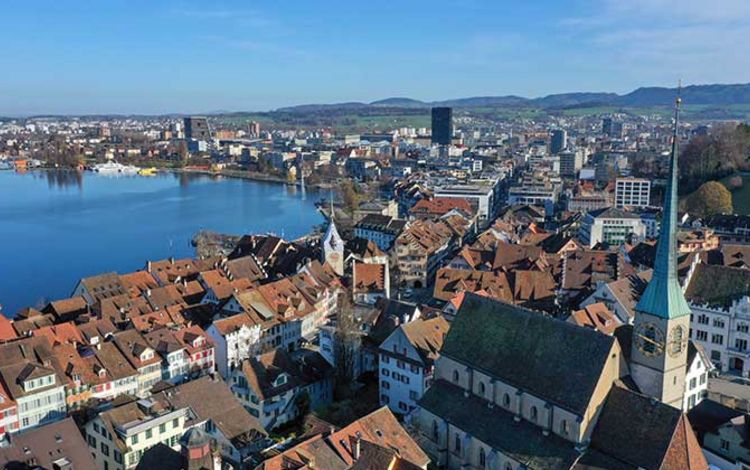 Ansicht der Stadt Zug mit Schwerpunkt auf die Altstadt