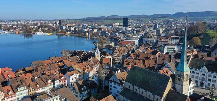 Ansicht der Stadt Zug mit Schwerpunkt auf die Altstadt