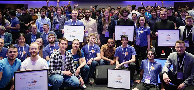 Gewinner des Hackathons SwissHacks 2025