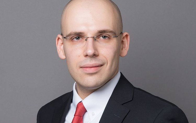 Prof. Dr. Fabian Schär