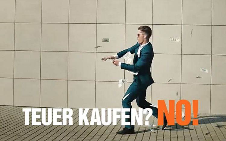 Ausschnitt aus Werbung von Autovermieter Sixt