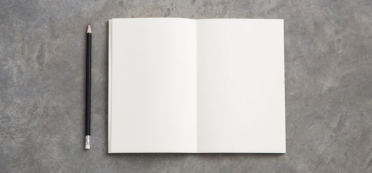 Weisses Papier ohne Inhalte