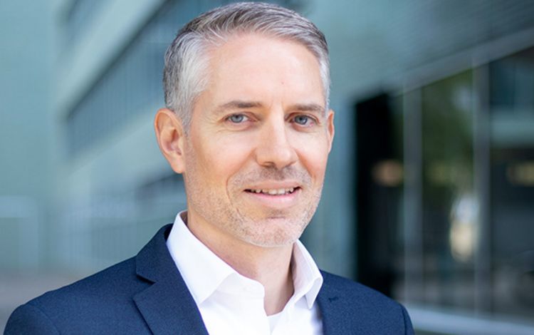 Mike Hofmann, bLink Open Banking Platform Lead bei der SIX BBS 