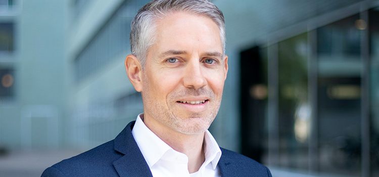 Mike Hofmann, bLink Open Banking Platform Lead bei der SIX BBS 