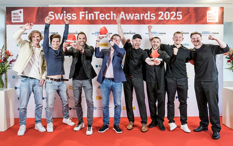 Taurus (Gewinner Growth Stage Startup of the Year), Marc Bernegger (Gewinner FinTech Influencer of the Year), Tiun (Gewinner Early Stage Startup of the Year) 
