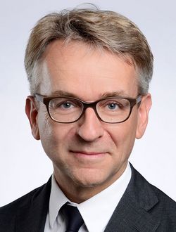 August Benz, Stv. CEO und Leiter International & Transformation bei Swiss Banking