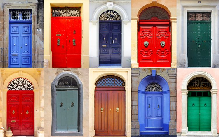 Sammlung von Türen aus Malta