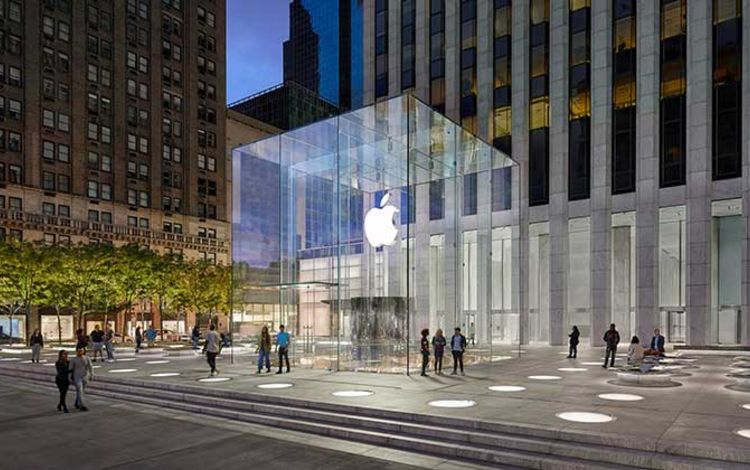 Apple Store Fifth Avenue, New York