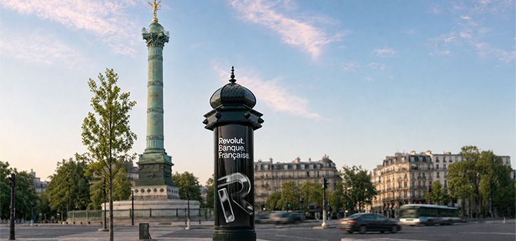 Das Bild zeigt die Challenger-Bank Revolut in Paris