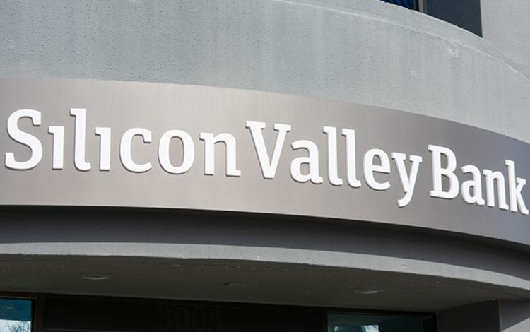 Haupteingang der Silicon Valley Bank im Kaliornien