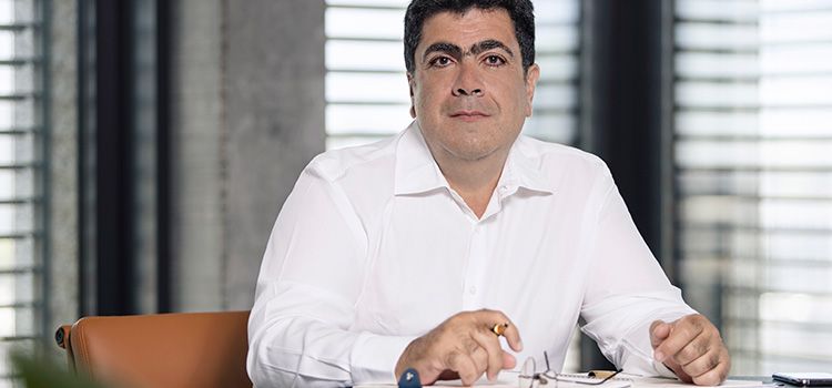 Charles-Henri Sabet, Gründer und CEO der Flow Bank