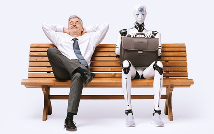 Business Man und humanoider Roboter auf einer Parkbank