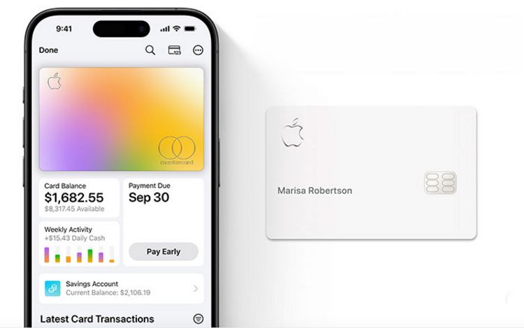 Smartphone mit Apple-Card-App und physische Apple Card