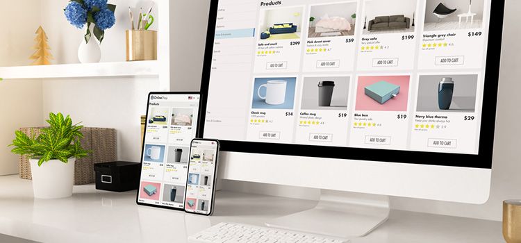 Ansicht von PC, Tablet und Smartphone mit Shop-Funktionen