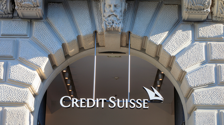 Haupteingang der Credit Suisse am Paradeplatz in Zürich