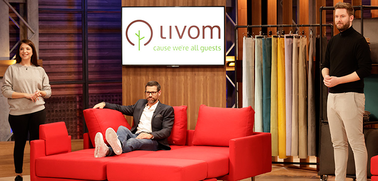 Das Livom-Gründerpaar Tamara Haag & Sandro Haag mit Investor Lukas Speiser 