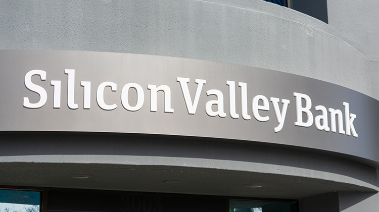 Haupteingang der Silicon Valley Bank im Kaliornien