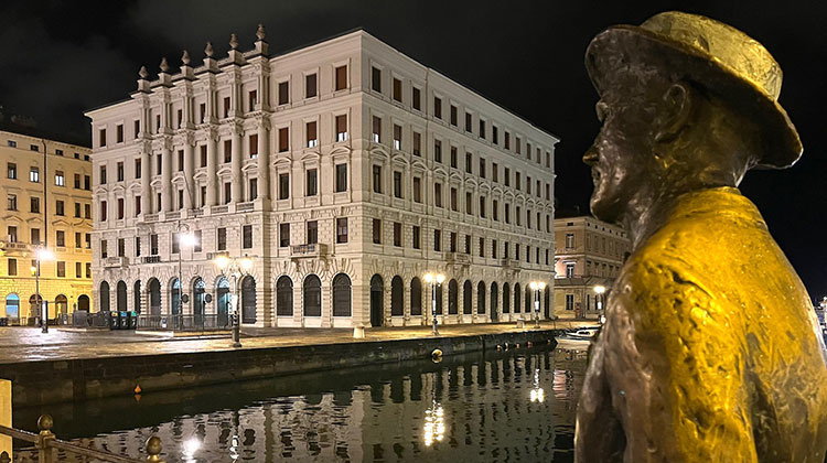 Piazza del Ponterosso und Canal Grande, Triest