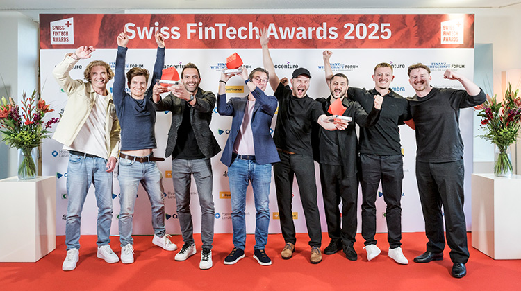 Taurus (Gewinner Growth Stage Startup of the Year), Marc Bernegger (Gewinner FinTech Influencer of the Year), Tiun (Gewinner Early Stage Startup of the Year) 