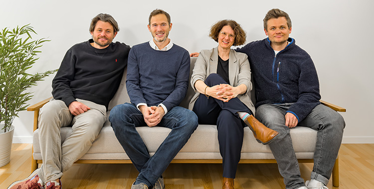 Das Gründerteam von BLP Digital: Tim Beck, Thore Harmuth, Sabrina Schenardi, Sven Beck