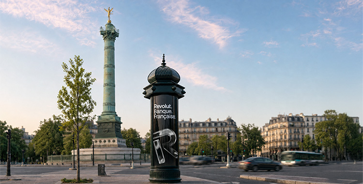 Das Bild zeigt die Challenger-Bank Revolut in Paris
