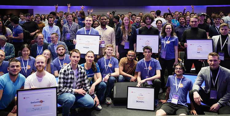 Gewinner des Hackathons SwissHacks 2025