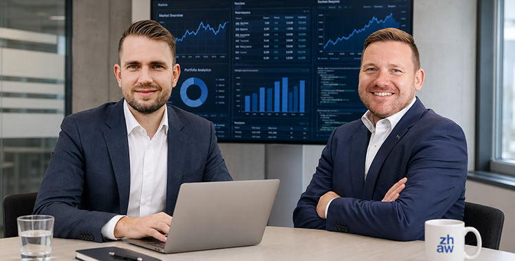 Johannes Höllerich und Ruben Seiberlich, Leiter des MSc Banking and Finance an der ZHAW